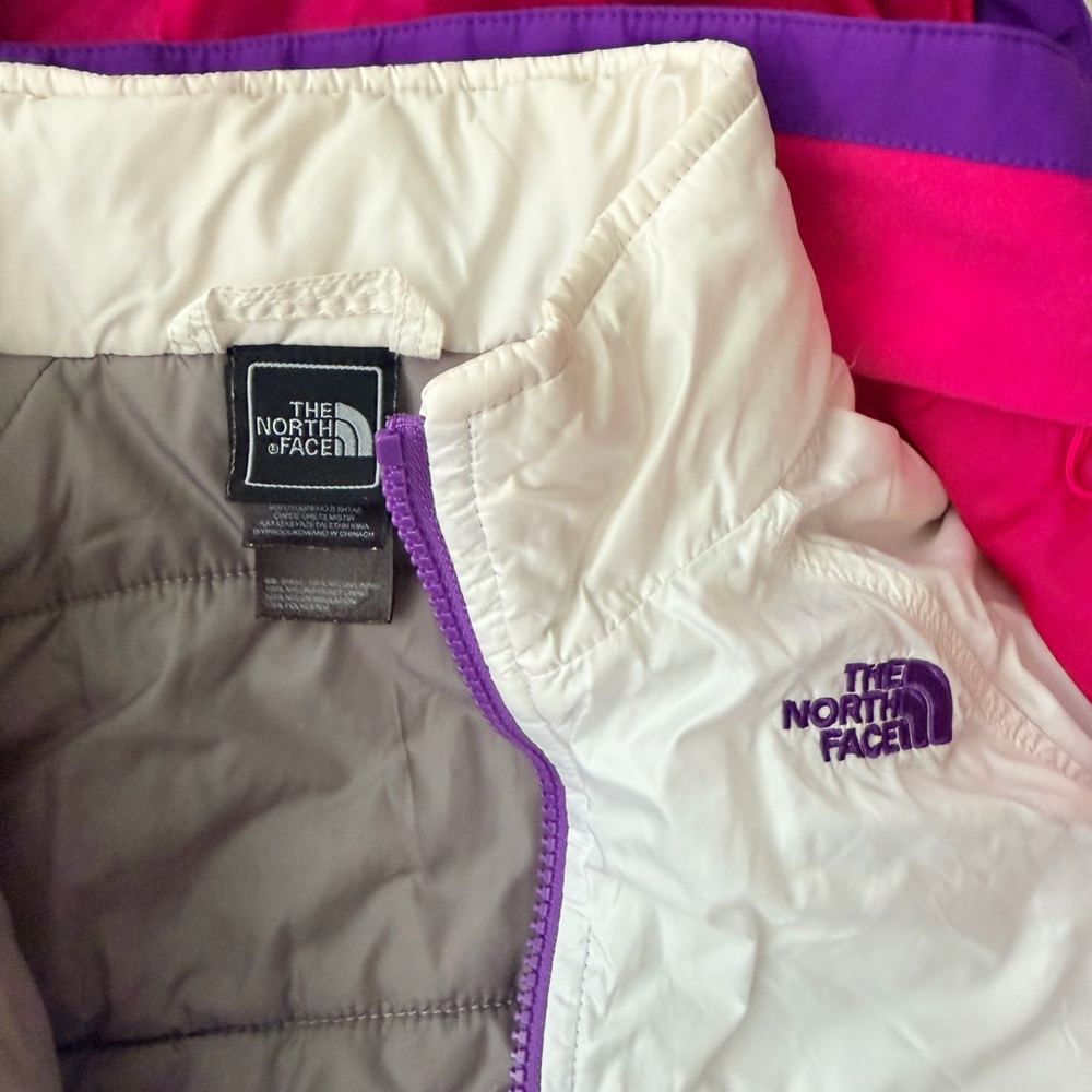 The North Face Hyvent 2 Piece Hooded Jacket - Picture 9 of 16